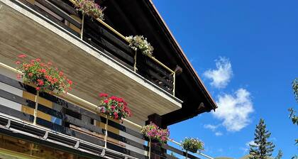 Casa dell'Aqua - 3 Bedroom Apartment "Stambecco" at Passo del Tonale