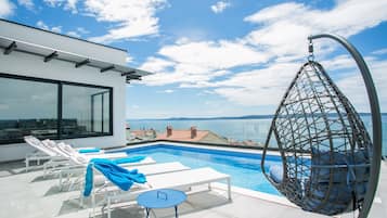 Udendørs pool, opvarmet pool