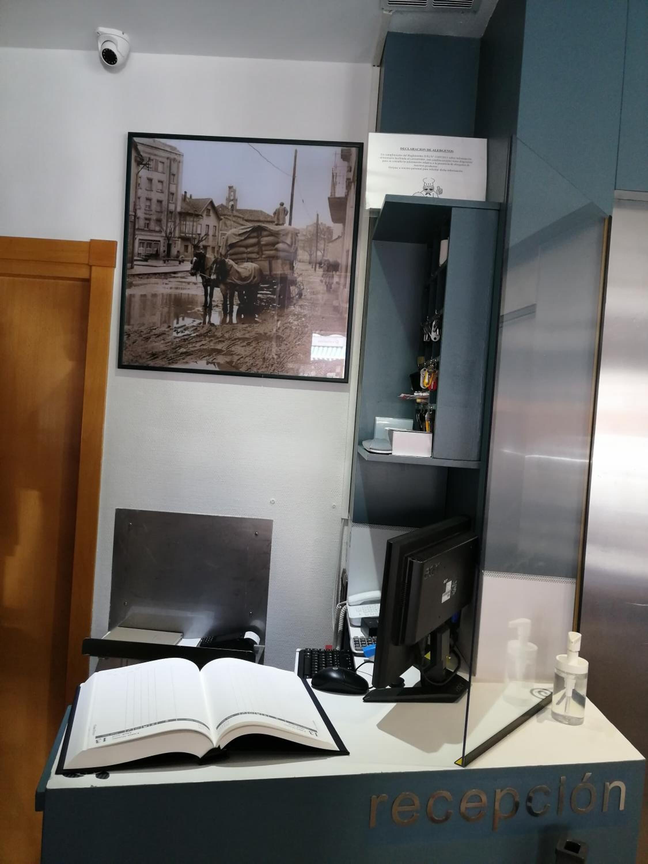 Photo - Hostal Cuéntame Evolución Auto Check in