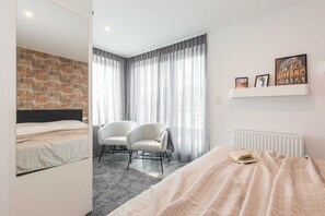 Imagen sin descripción, 5 de 38, botón