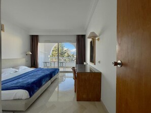 Comfort Apartment, 2 Bedrooms | Premium bedding, minibar, desk, blackout drapes - Résidence Royal - Deluxe (Hammamet)