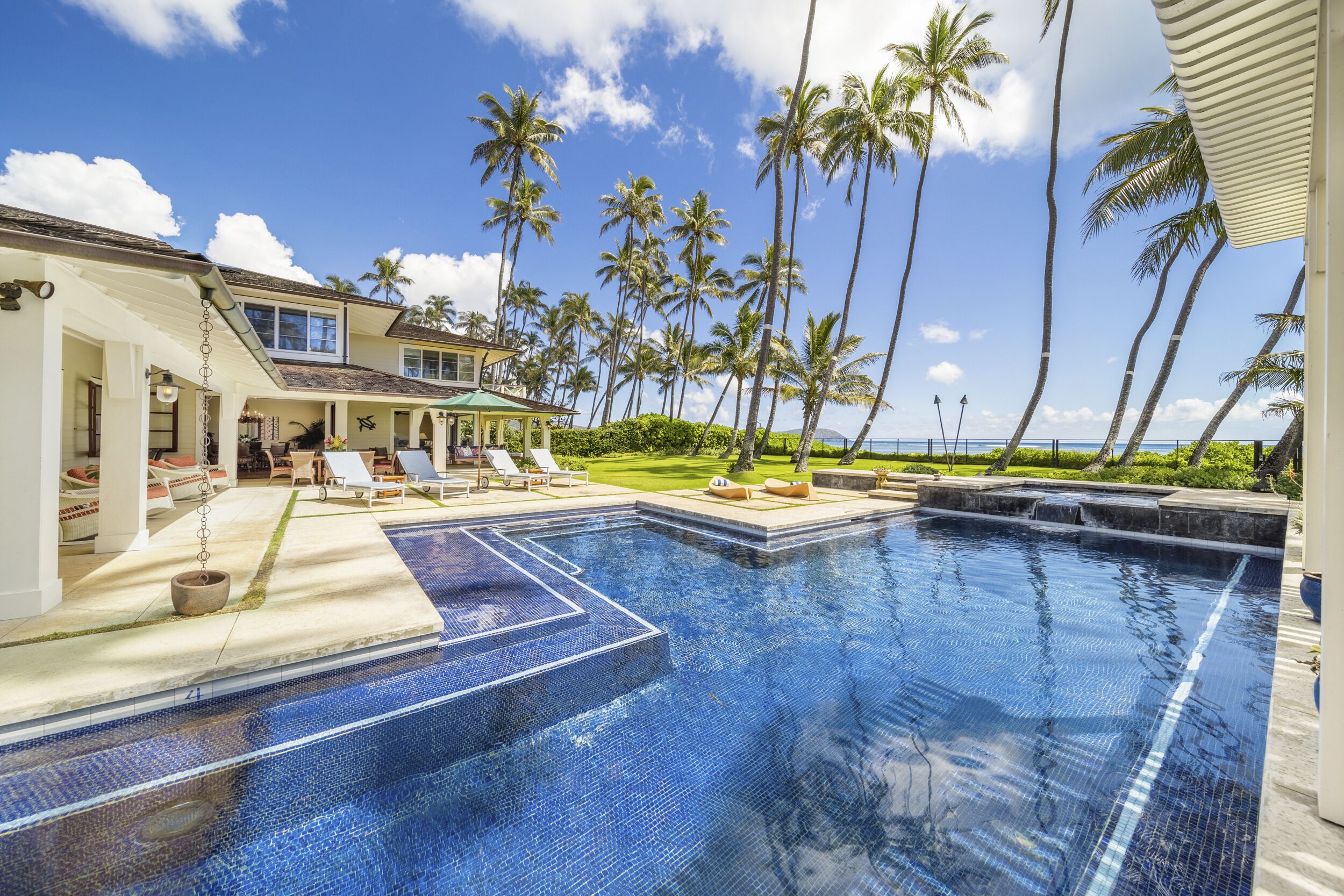 Kahala Beachside Estate Home on Oahu