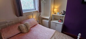 家庭双人房 | 防过敏的被褥、特色装修、特色家居、床单