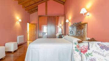 5 chambres, fer et planche à repasser, Wi-Fi gratuit, draps fournis