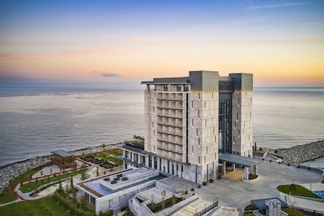 Exterior. Ricosta Hotel