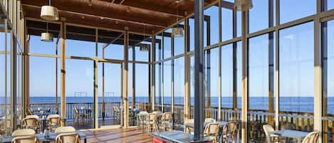 Beach bar