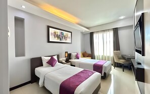 WiFi - Daima Hotel (Padang)