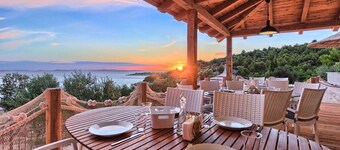 Luxury Glamp New Horizons IV