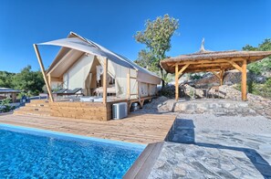 Pool - Luxury Glamp New Horizons I (Murter)