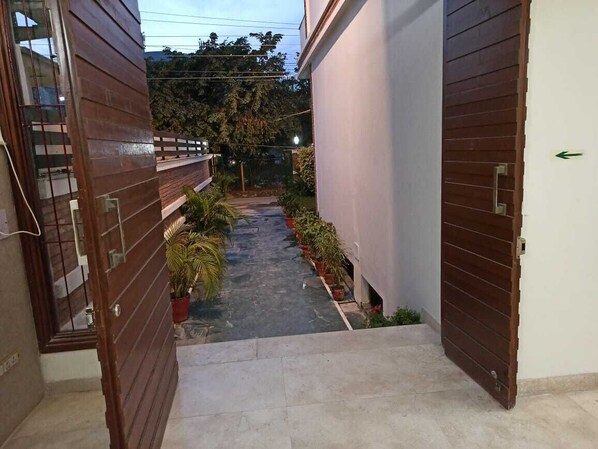 Property entrance - Asian Suites Luxury (Gurugram)