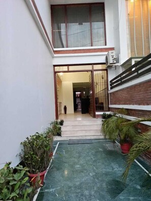 Exterior - Asian Suites Luxury (Gurugram)