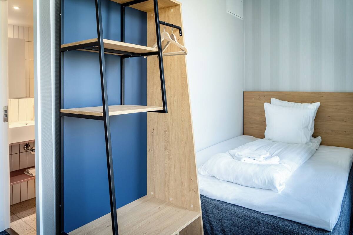 Superior kamer (Plus) | Een bureau, een laptopwerkplek, een strijkplank/strijkijzer, gratis wifi