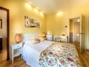 Habitación doble | Sistema de insonorización, cunas gratuitas, wifi gratis y ropa de cama