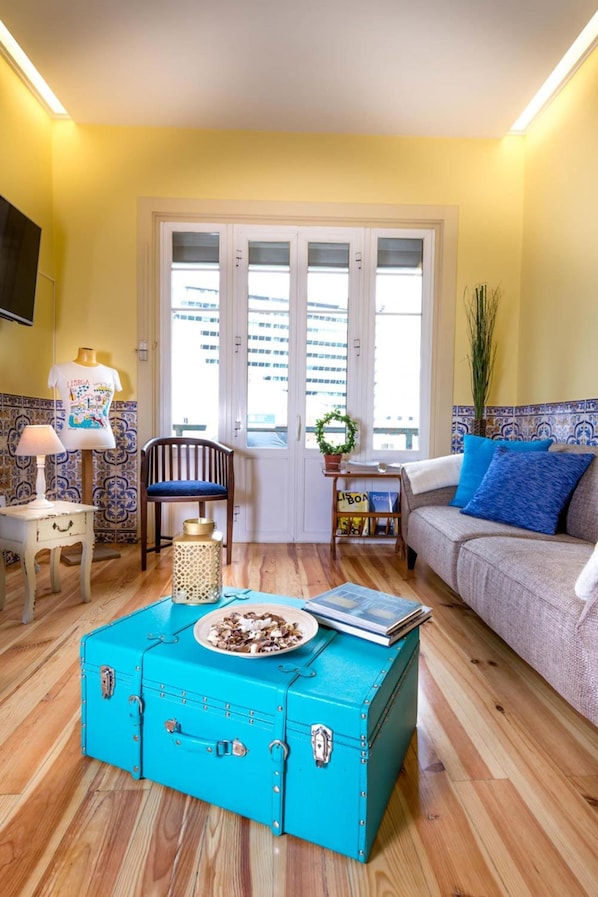 Flat-screen TV - Casa Belmonte (Lisbon)