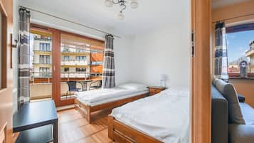 Apartment (49 Helska Villa, Steyera 18) | 1 Schlafzimmer, BĂŒgeleisen/BĂŒgelbrett, BettwĂ€sche
