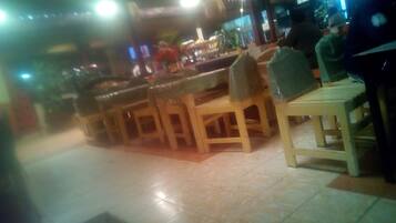 Breakfast, lunch, dinner served; local and international cuisine