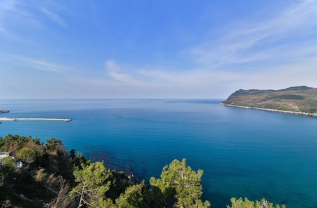Family Room | Terrace/patio. Amasra Sunrise Otel