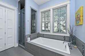Villa (4 Bedrooms) | Bathroom - Dream Weaver - 1232968 (Santa Rosa Beach)