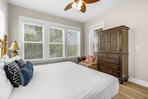 House (5 Bedrooms) | Interior