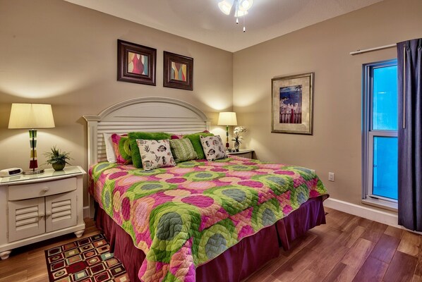 Studio (3 Bedrooms) | Interior