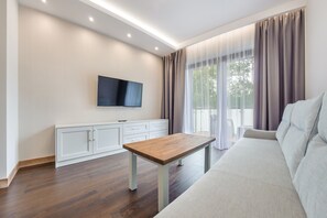 Kannettavalle tietokoneelle sopiva työtila, ilmainen Wi-Fi