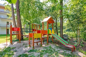 Children's play area - outdoor