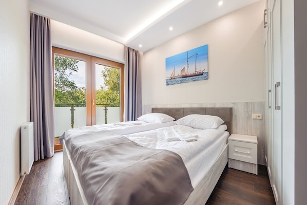 Deluxe Apartment (A45) | Laptop workspace, free WiFi