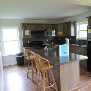 ตู้เย็นเล็ก, ไมโครเวฟ