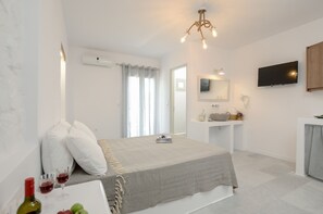 Estúdio luxo | Individualmente decorados, individualmente mobiliados, escrivaninha