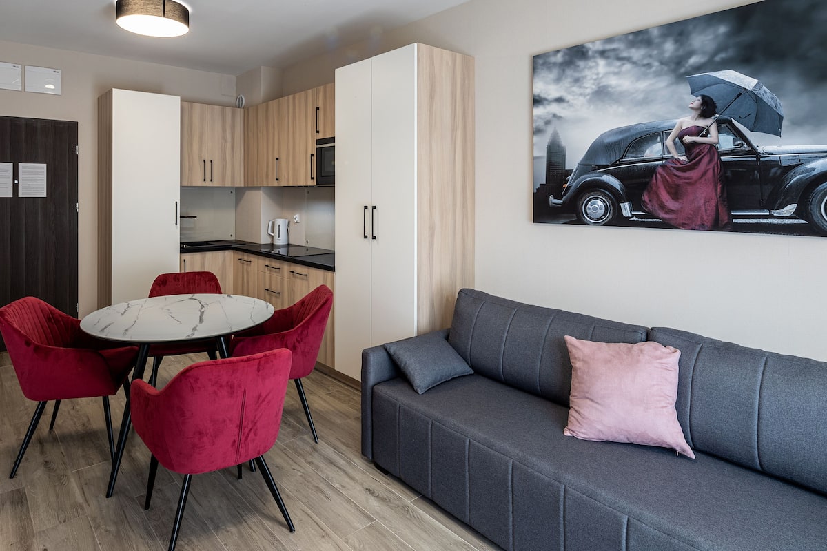 Apartment (7) | Living room | Flat-screen TV