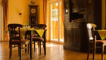 Inbegriffenes Frühstücksbuffet