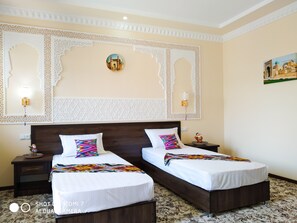 Chambre Standard Double ou avec lits jumeaux