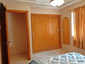 1 bedroom - nice flat on very clean secure area (Marrakesh)