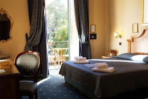 Soundproofing, free WiFi, bed sheets - Vatican Top Accommodation (Rome)