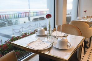 Daily buffet breakfast (EUR 15 per person)