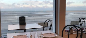 Hotel Merveilleux Côté Mer
