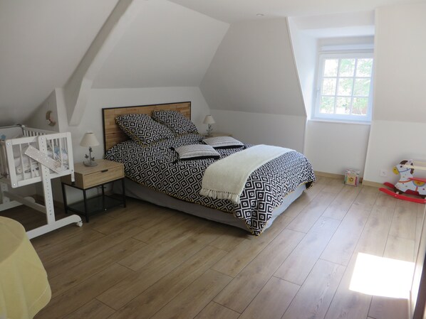 3 Schlafzimmer, Bügeleisen/Bügelbrett, kostenloses WLAN, Bettwäsche