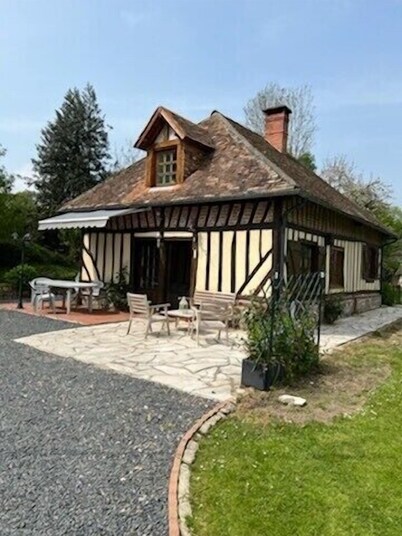 Charming Norman house Seven people 