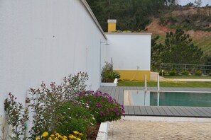8 piscinas externas
