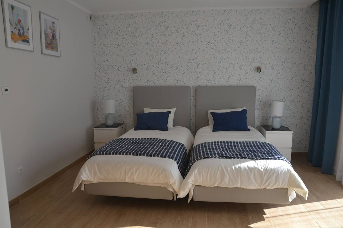 Individualmente decorados, individualmente mobiliados, escrivaninha