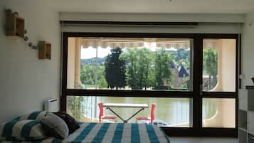 1 quarto, ferros/tábuas de passar roupa, Wi-Fi, roupa de cama