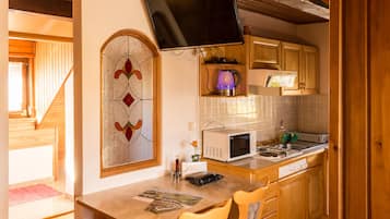 Căn hộ, quang cảnh vườn | Phòng khách | TV màn hình phẳng