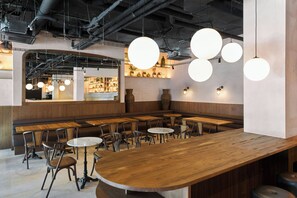 Restaurant - Four Points Flex by Sheraton Malaga Centre (Málaga)