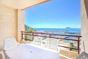 Outdoor dining - Rosamarina 9C,Peñon Ifach (Calpe / Calp)