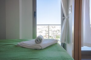1 chambre, fer et planche à repasser, Wi-Fi gratuit, draps fournis