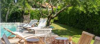 陸と海の間の家