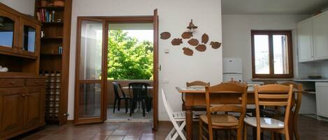 تناول الطعام