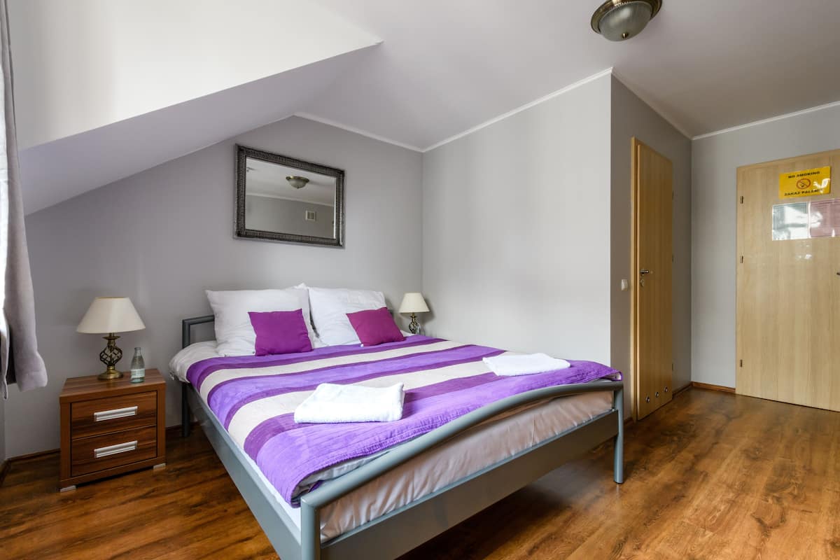 Double Room, Private Bathroom | WiFi (free)