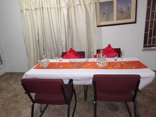 Spacious duplex wing,  situated close to top 10 Soweto tourist attractions.