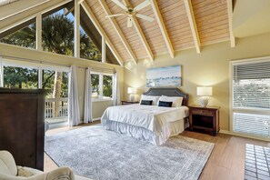 5 habitaciones, escritorio, tabla de planchar con plancha y wifi gratis 